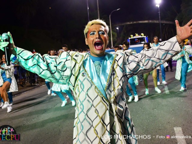 desfile 141